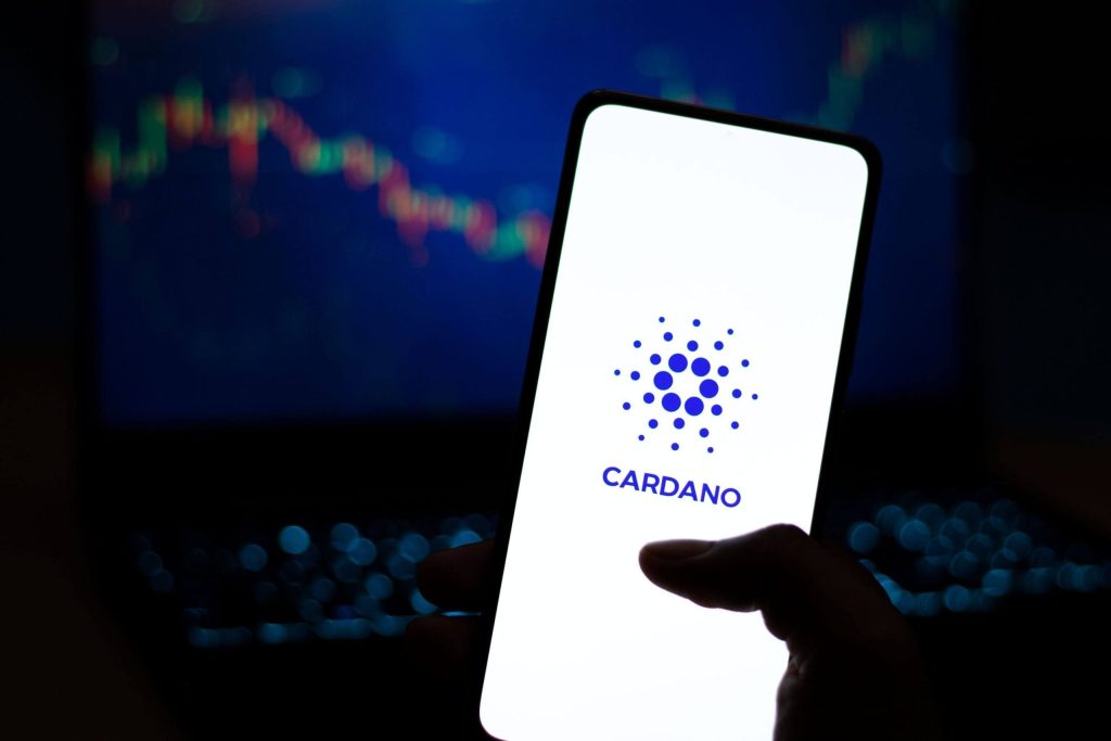 Cardano Holds Near $0.25 as Weekly Pressure Builds Across ADA Markets