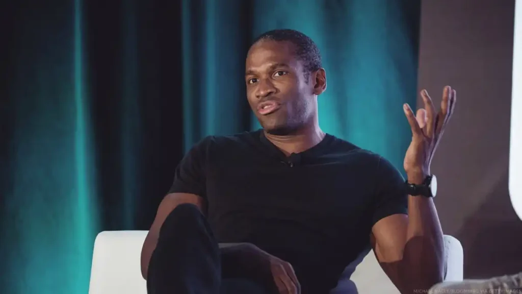 Arthur Hayes Buys 3,000 ETH Through OTC Deal as On-Chain Data Reveals $5.4M Accumulation Arthur Hayes Buys 3,000 ETH Through OTC Deal as On-Chain Data Reveals $5.4M Accumulation